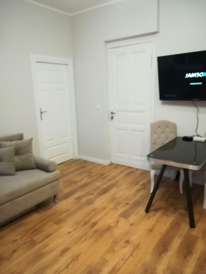 דירות מאלבורק Apartament Piano מראה חיצוני תמונה